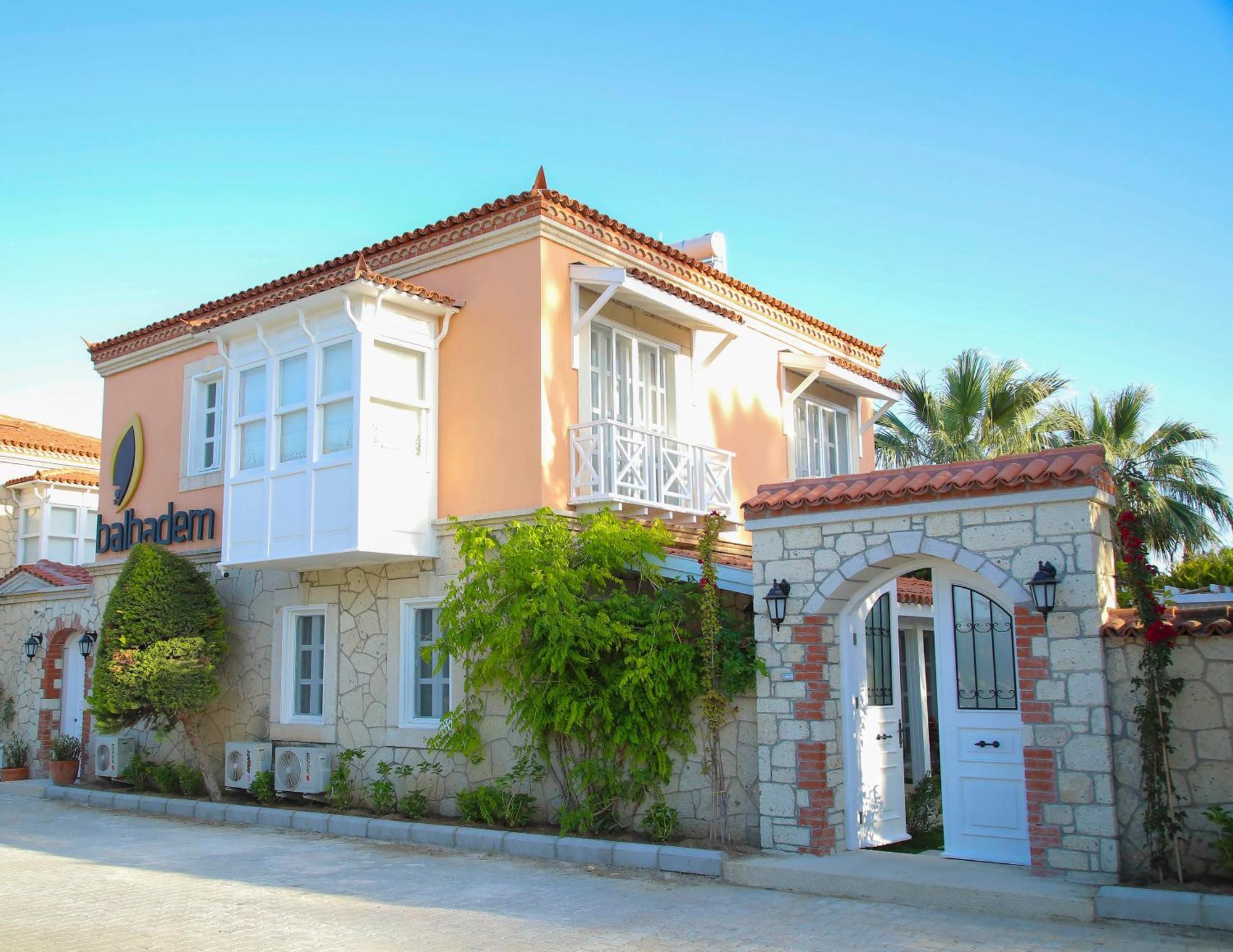 Alacati Balbadem Hotel Esterno foto